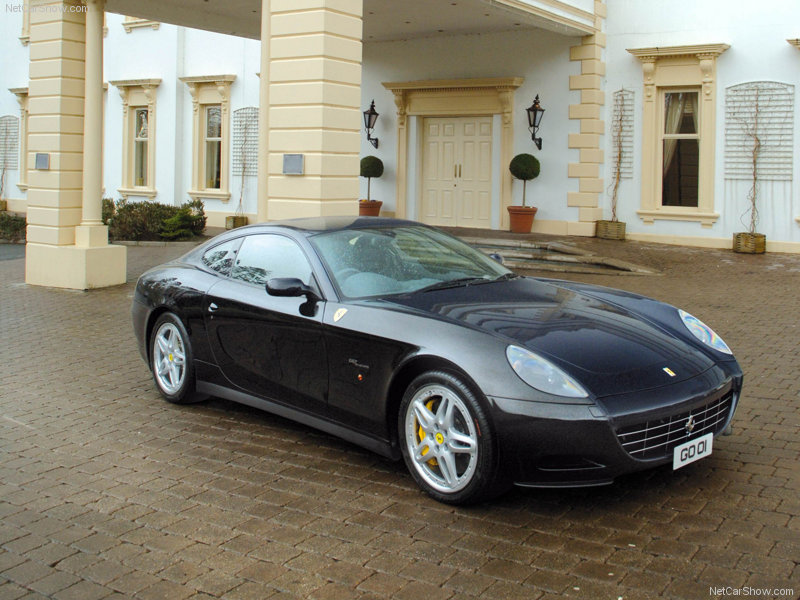 Ferrari-612_Scaglietti_Wallpaper_2006_800x600_wallpaper_02.jpg