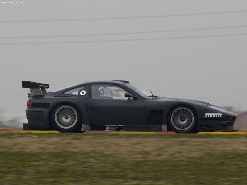 Ferrari-575_GTC_Evoluzione_2005_800x600_wallpaper_03.jpg